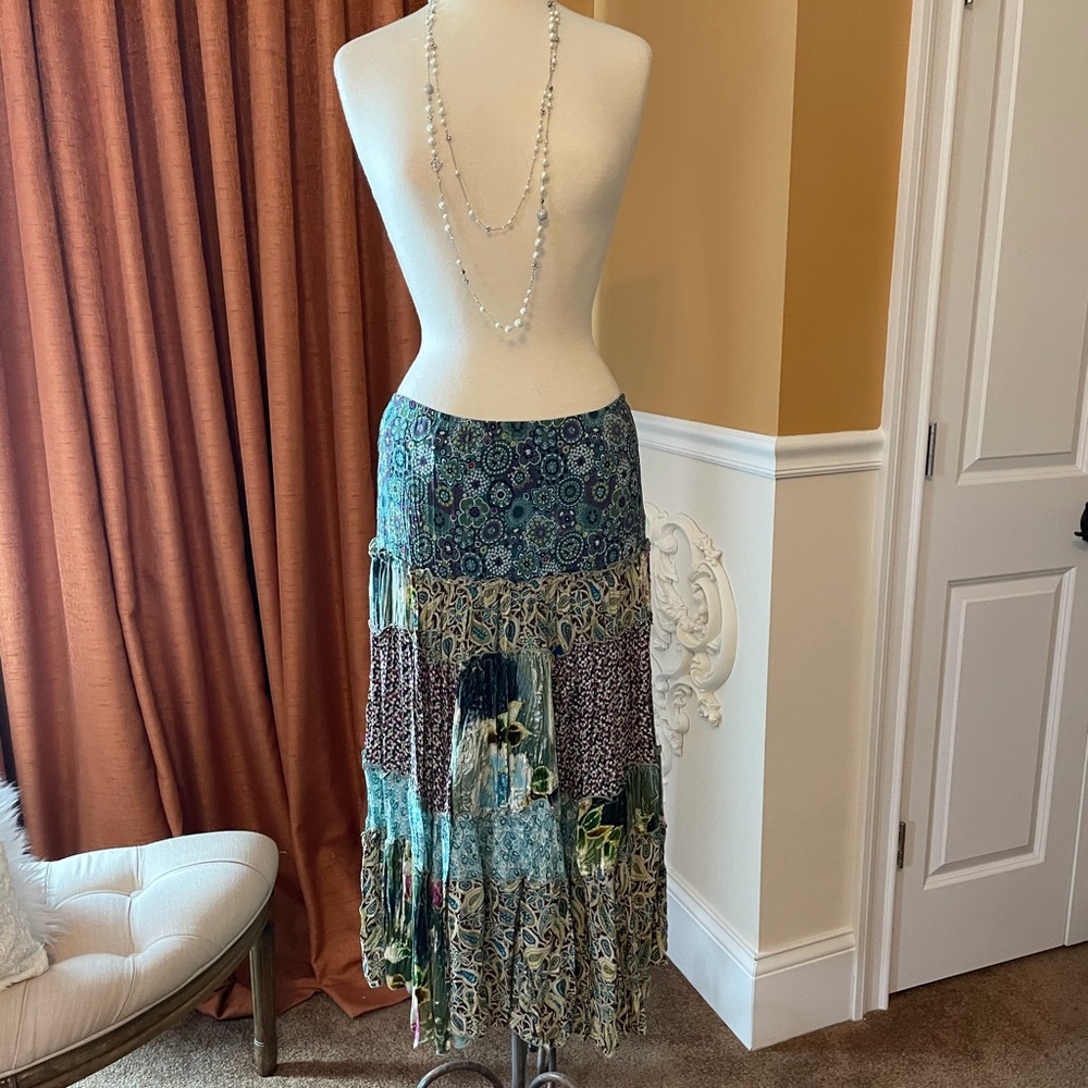 Hale Bob silk velvet paisley floral skirt